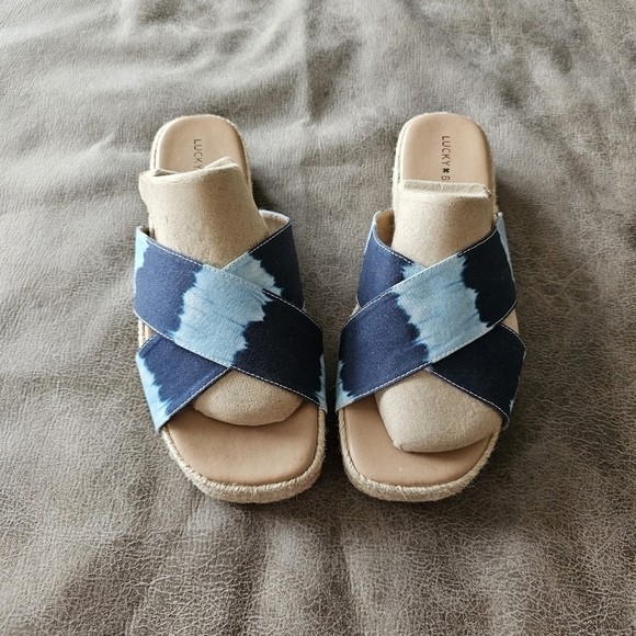 Lucky Brand Gayte Sandals - Picture 3 of 7